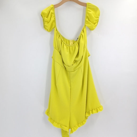 Fashion Nova Brunch Days Romper | Size 1X | NWT | Yellow | Off-Shoulder - Picture 2 of 10